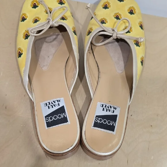 🌻Paul Mayer Yellow Floral Bow Mules - Picture 10 of 15